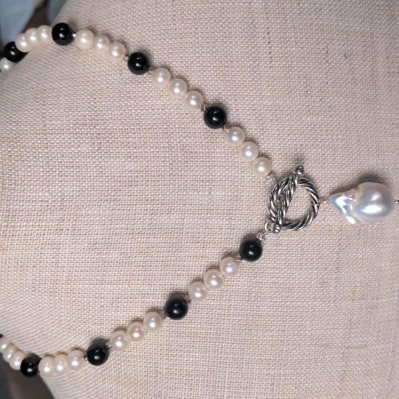 New Pearl & Black Onyx Bead Necklace With Baroque Drop Pendant, Genuine
